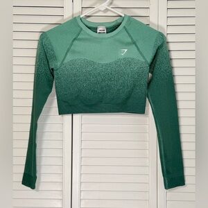 Gymshark Women's Small Ombré Compression Crop Top Active Long Sleeve Shirt Green